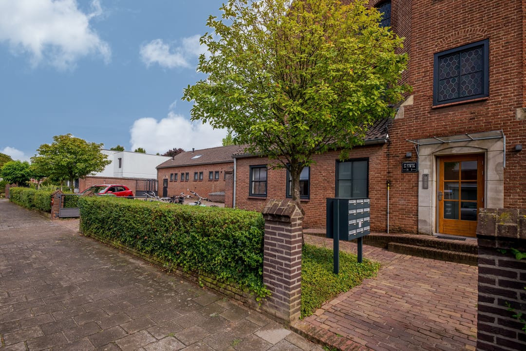 Foto 71 van Monseigneur Zwijsenstraat 2-A