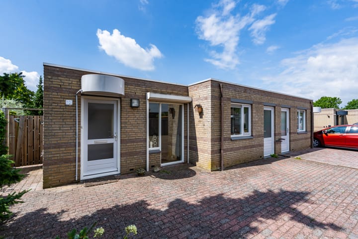 Foto 3 van Roefstraat 12