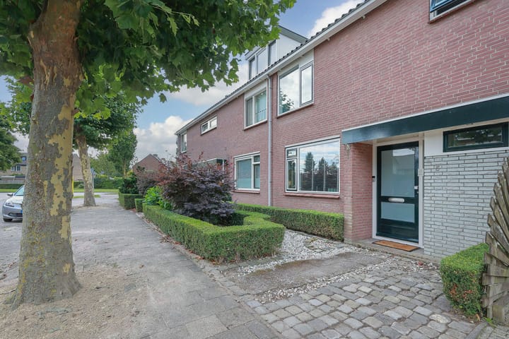 Foto 1 van Einsteinstraat 5