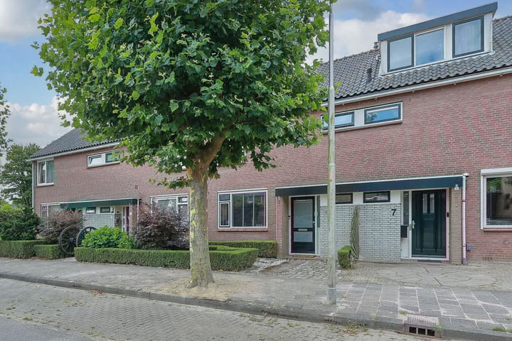 Foto 6 van Einsteinstraat 5