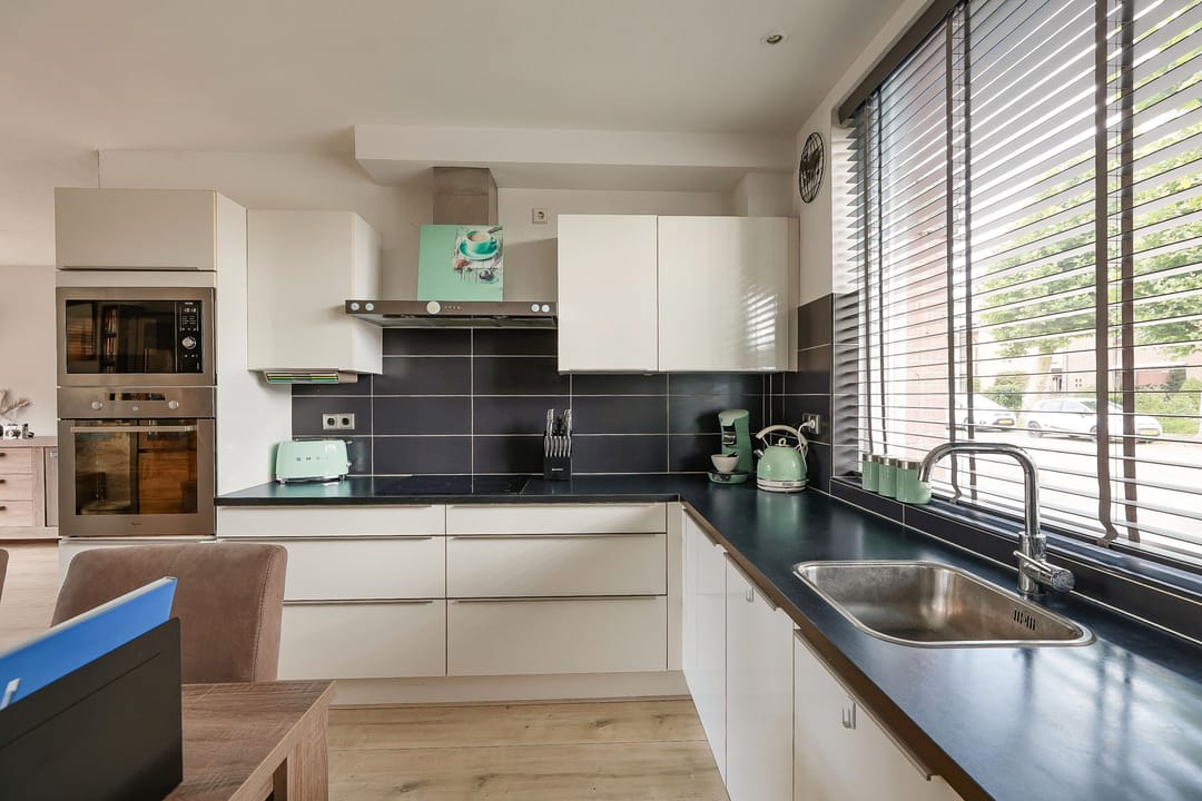 Photo 13 of Einsteinstraat 5