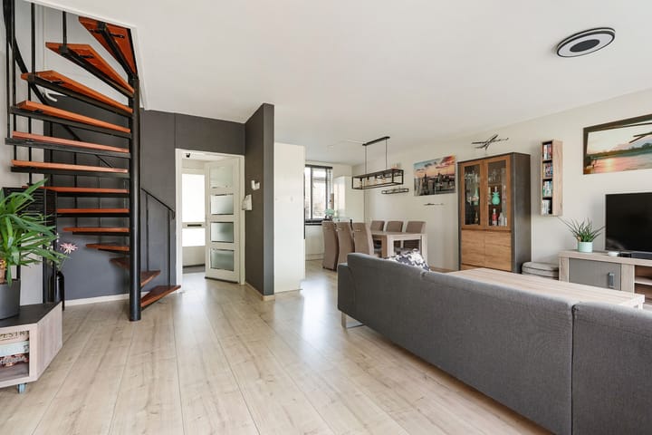 Foto 20 van Einsteinstraat 5