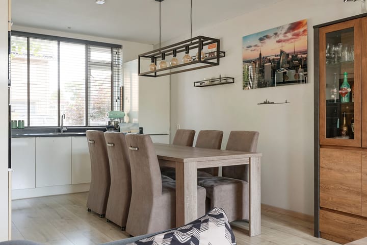 Foto 22 van Einsteinstraat 5