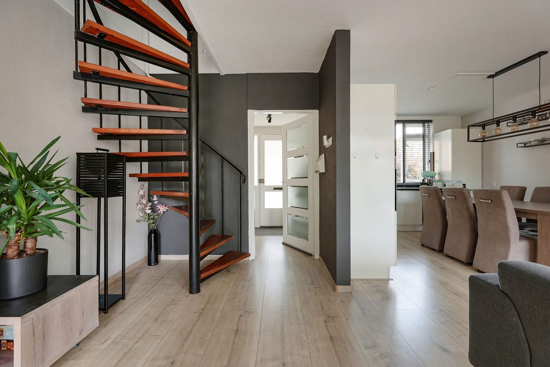 Photo 23 of Einsteinstraat 5