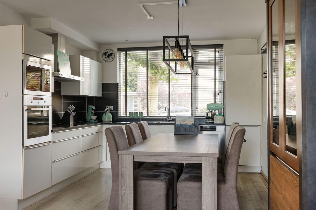 Photo 26 of Einsteinstraat 5