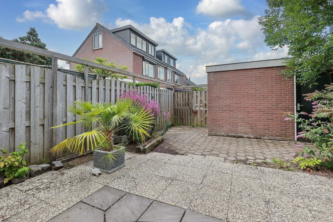 Photo 31 of Einsteinstraat 5