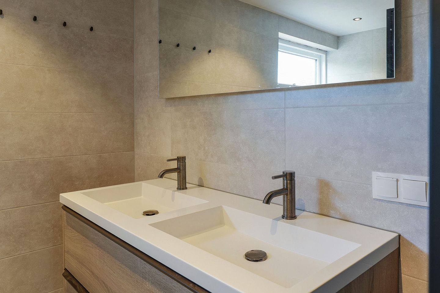 Photo 44 of Einsteinstraat 5