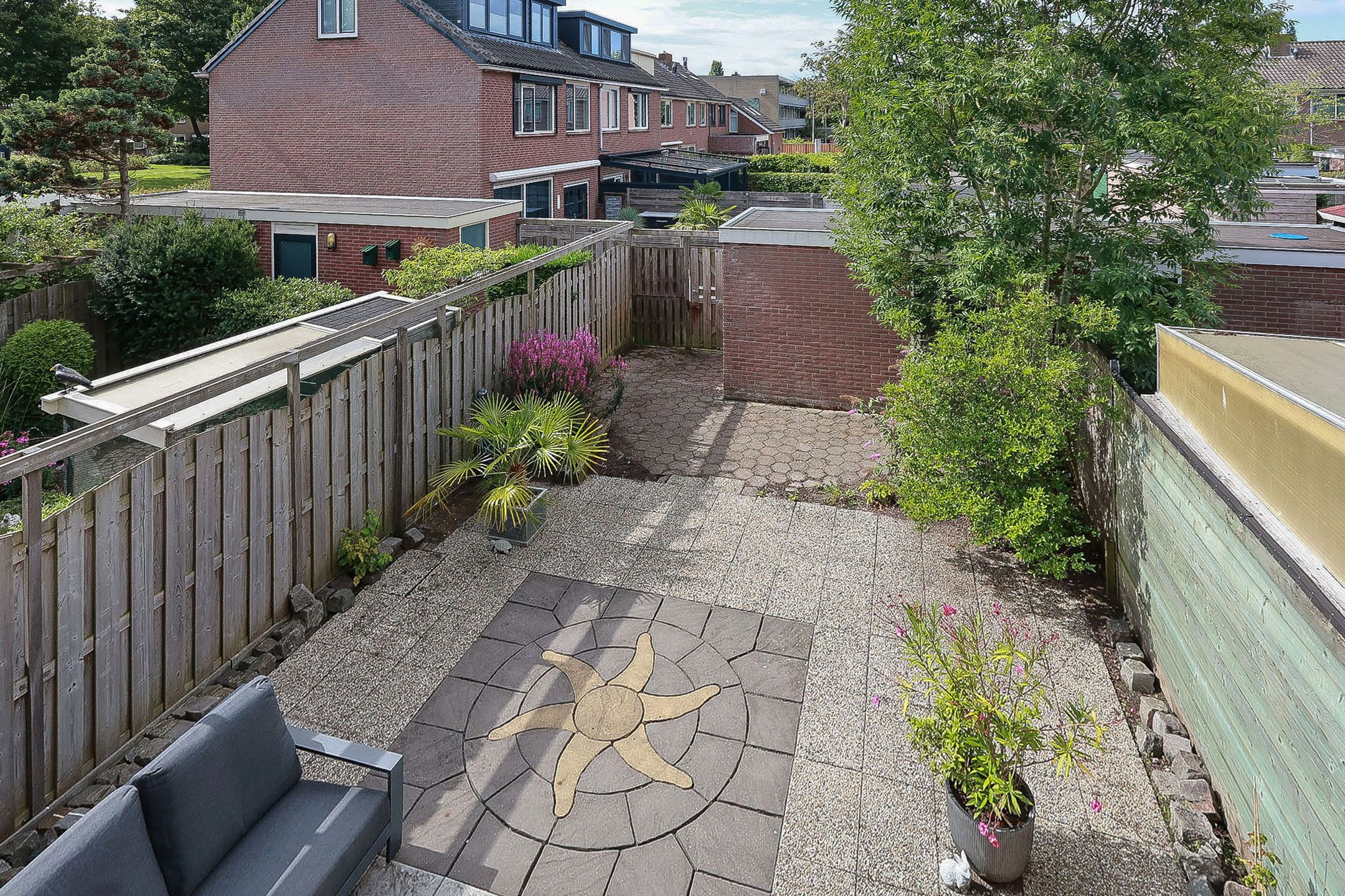 Photo 48 of Einsteinstraat 5