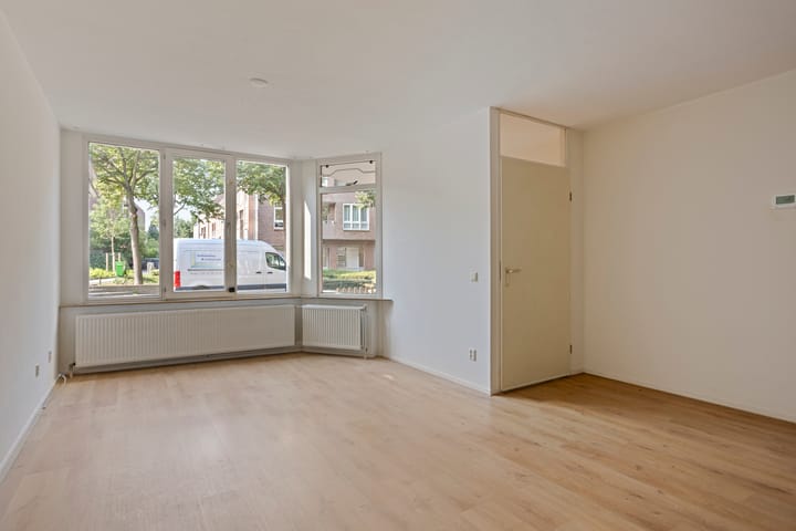 Photo 6 of Lakenweversplein 24-A