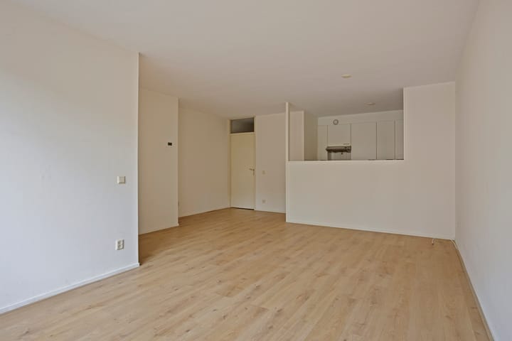 Photo 7 of Lakenweversplein 24-A