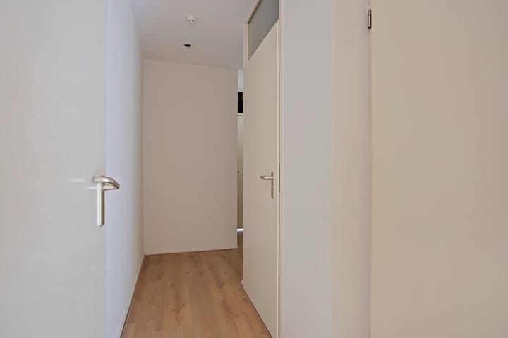 Photo 11 of Lakenweversplein 24-A