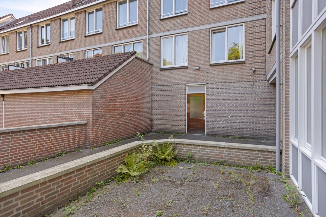 Foto 22 van Lakenweversplein 24-A