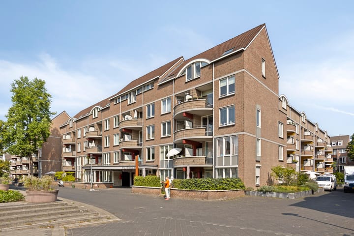 Photo 30 of Lakenweversplein 24-A