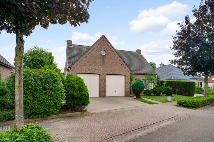 Foto 38 van Burgemeester Smeetsstraat 19