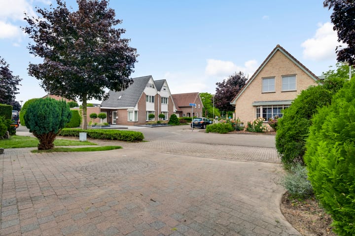 Foto 37 van Burgemeester Smeetsstraat 19