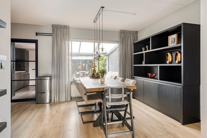 Foto 12 van Carry van Bruggenstraat 19