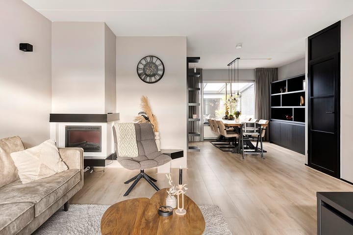 Foto 11 van Carry van Bruggenstraat 19