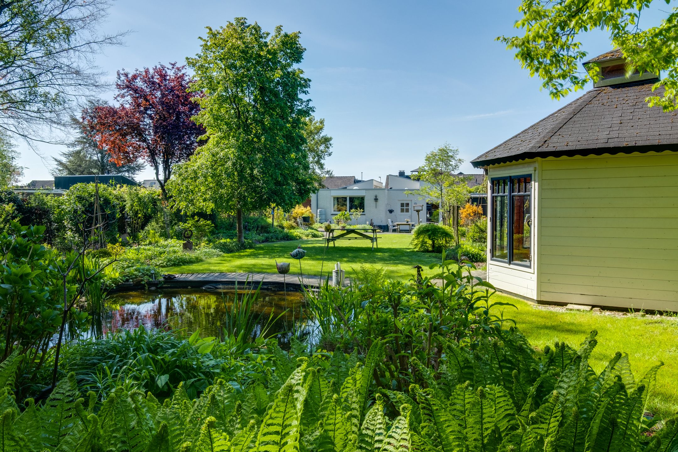 Foto 3 van Van Tuyll van Serooskerkenweg 24