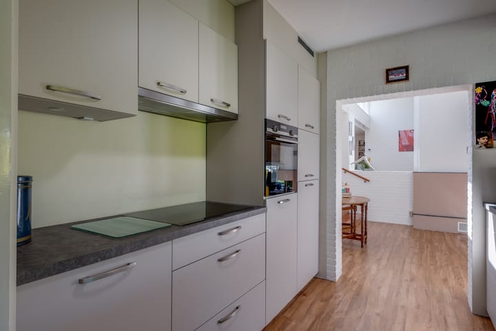 Foto 12 van Van Tuyll van Serooskerkenweg 24