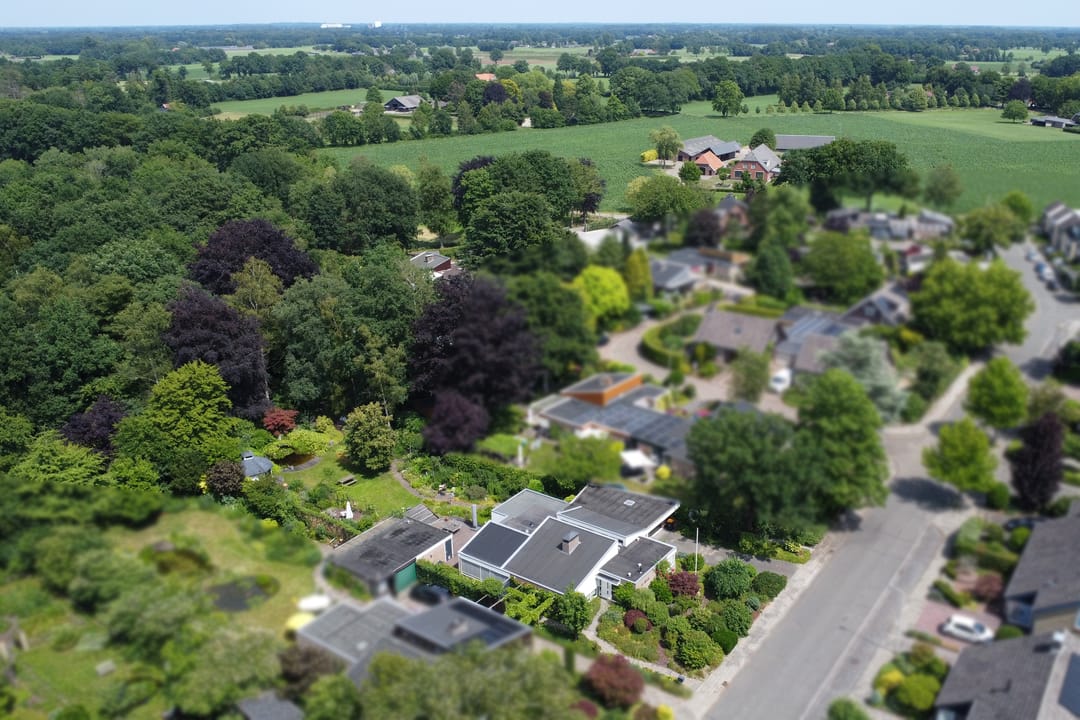 Foto 41 van Van Tuyll van Serooskerkenweg 24