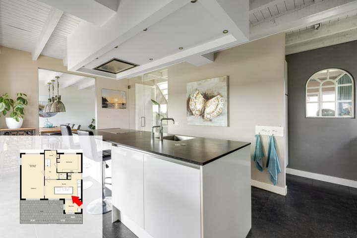 Photo 18 of Zeedijk 1