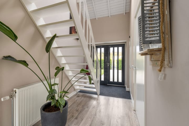 Photo 24 of Zeedijk 1