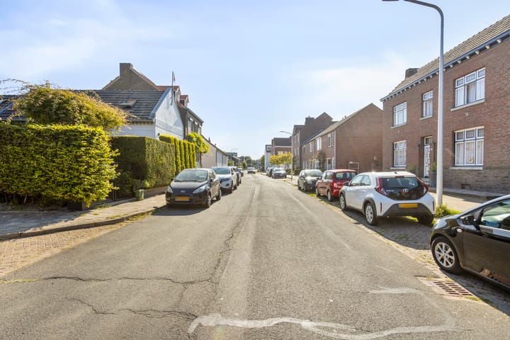 Foto 45 van Oude Maasstraat 92