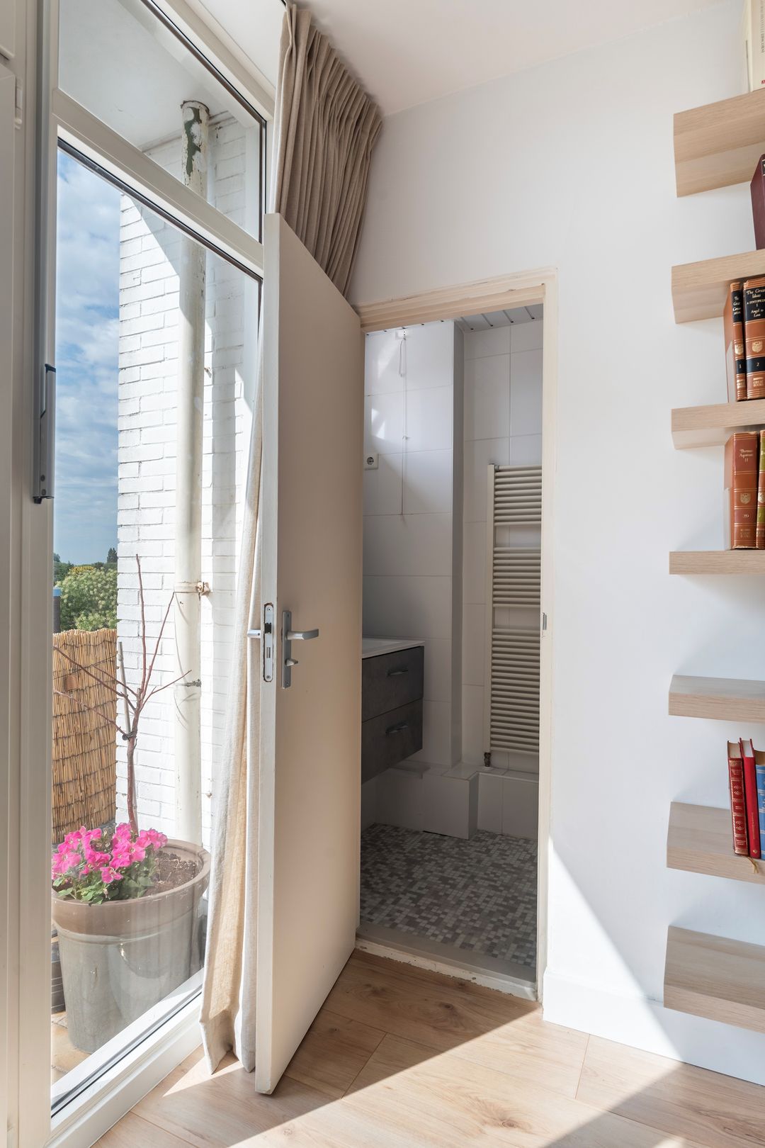 Foto 28 van Vijf Meiplein 104