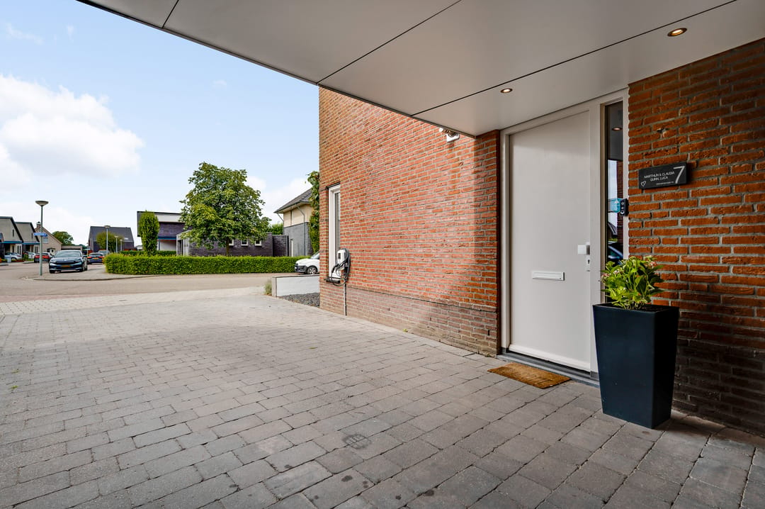Photo 8 of Olmenstraat 7