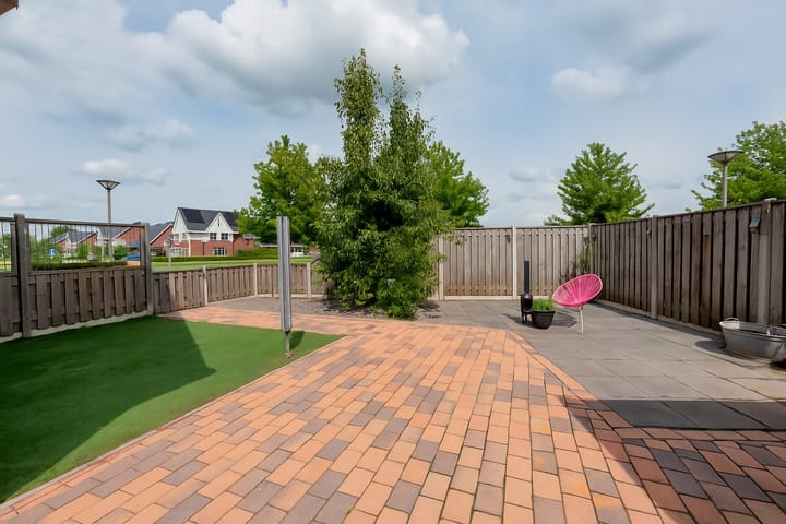 Foto 2 van Waterloop 1