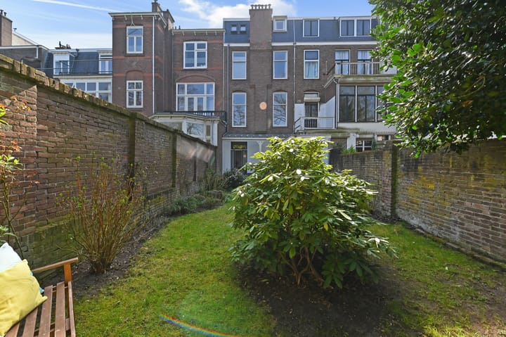 Photo 8 of Groot Hertoginnelaan 15