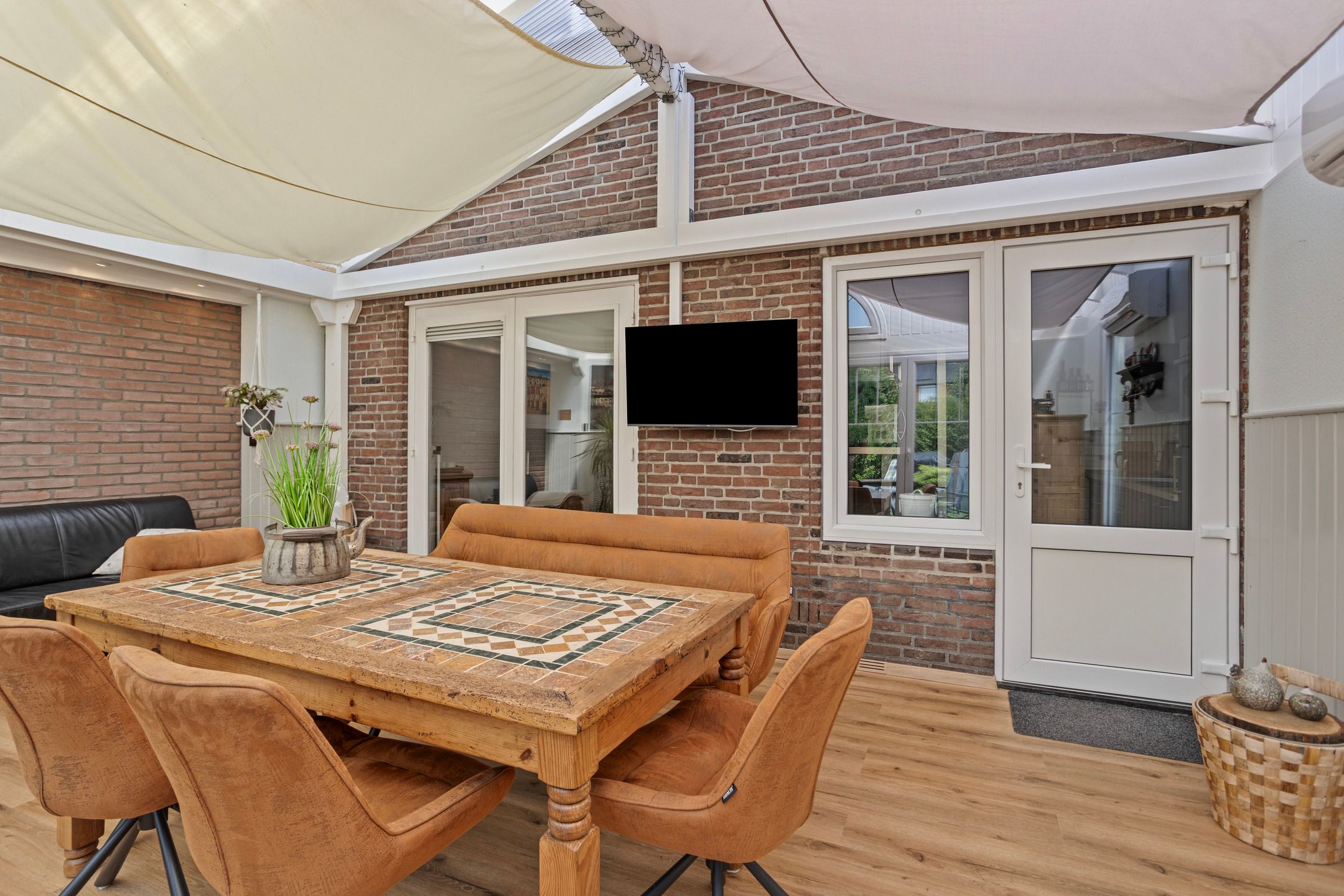 Foto 12 van Vroenstraat 70