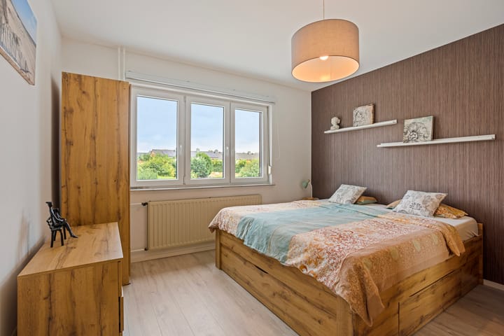 Foto 16 van Vroenstraat 70