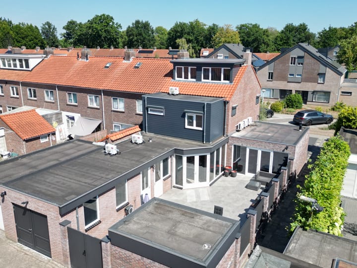 Foto 2 van Prof. R. Regoutstraat 38