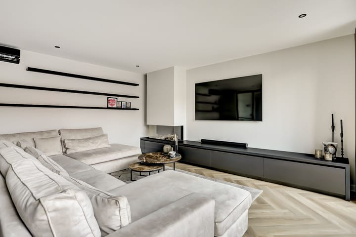 Foto 5 van Prof. R. Regoutstraat 38