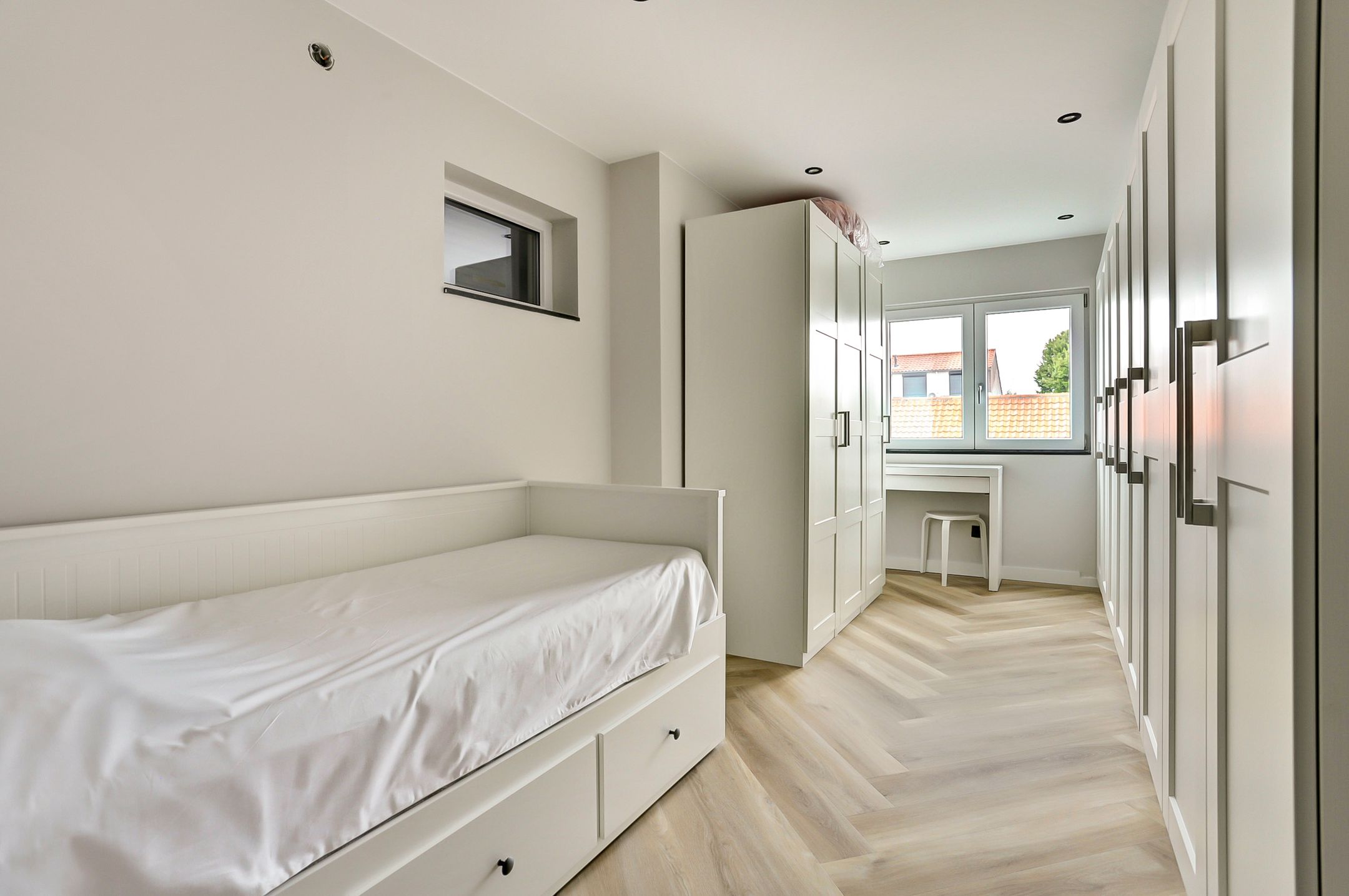 Foto 30 van Prof. R. Regoutstraat 38