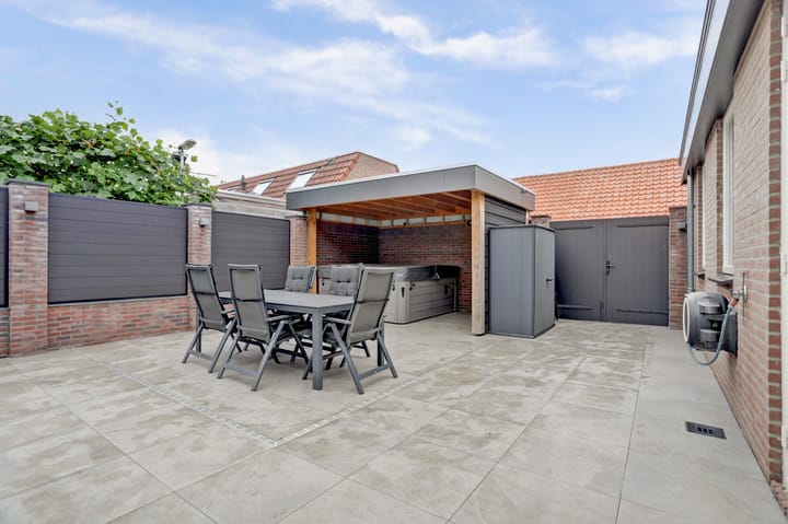 Foto 41 van Prof. R. Regoutstraat 38