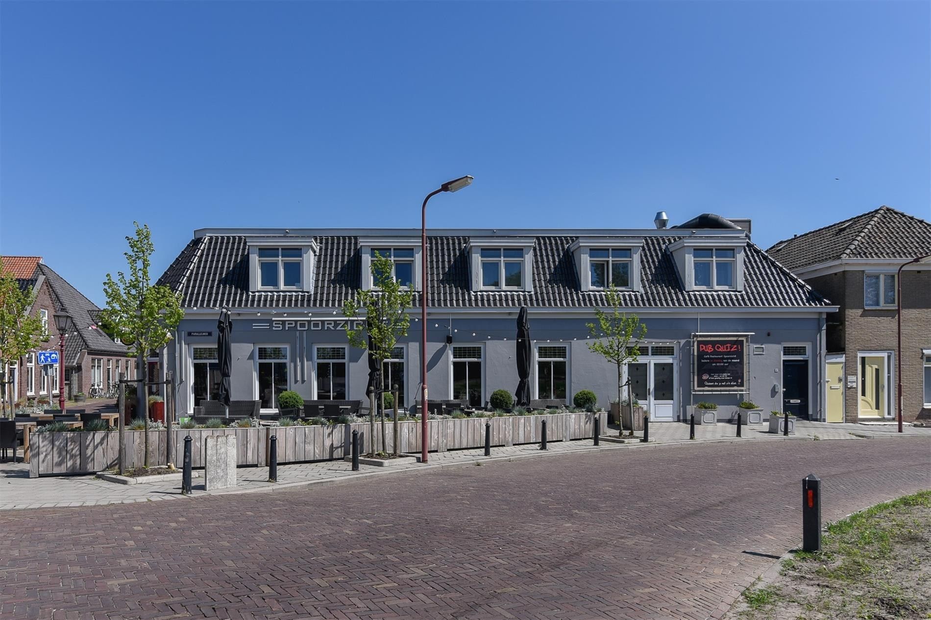 Parallelweg 47