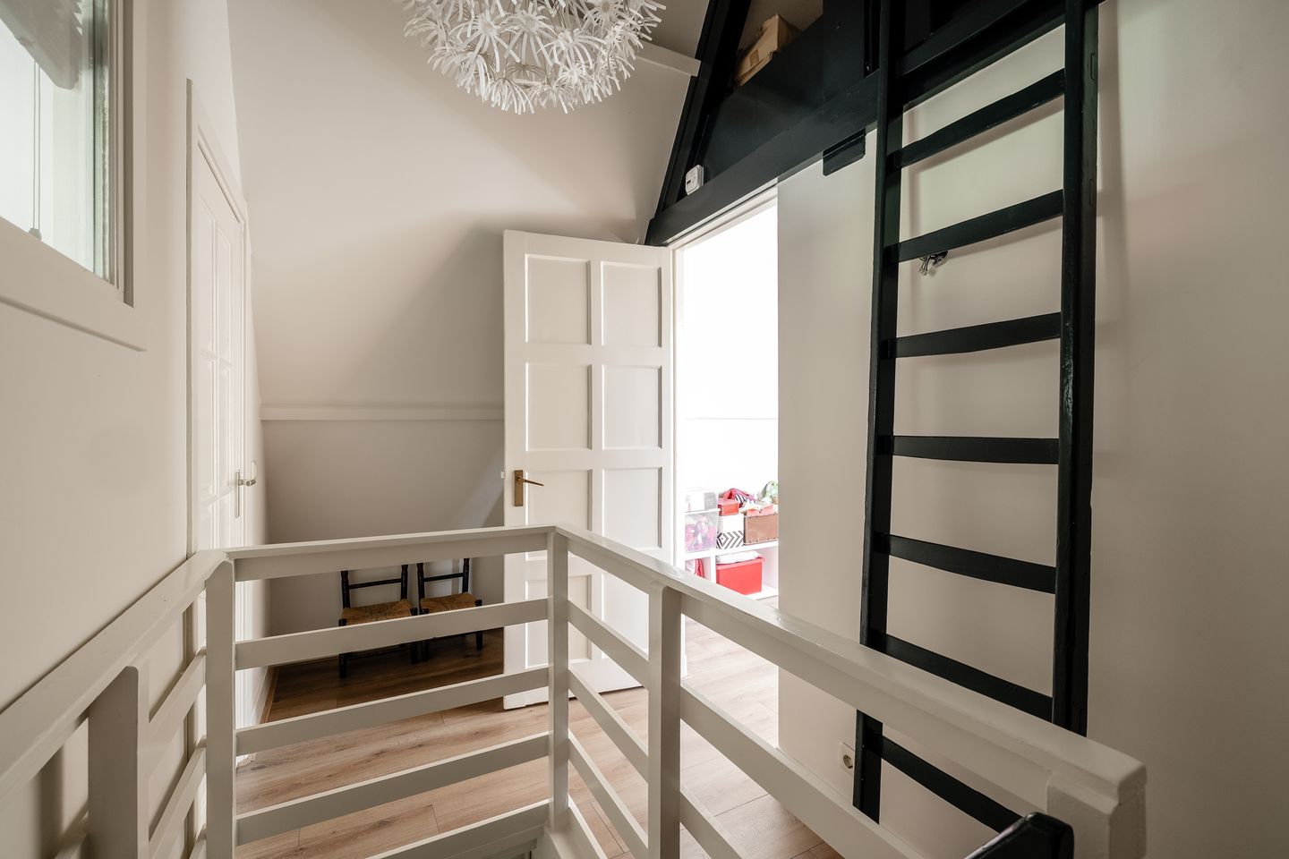 Foto 40 van Brederoodseweg 104