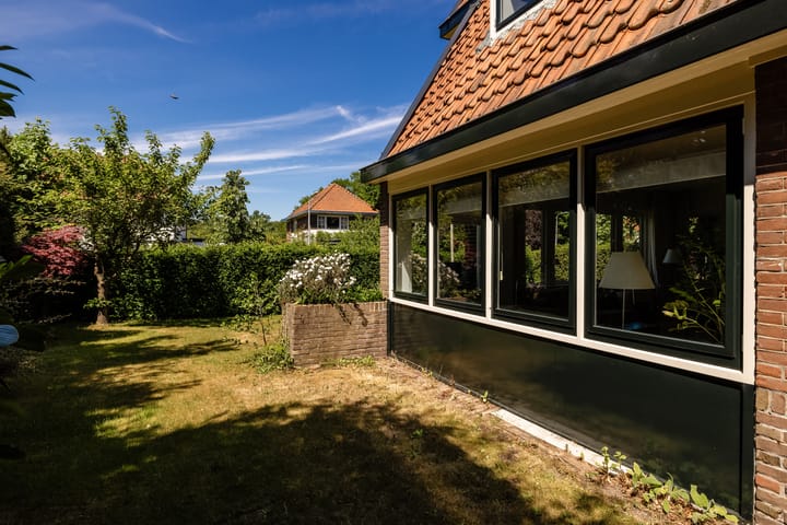 Foto 52 van Brederoodseweg 104