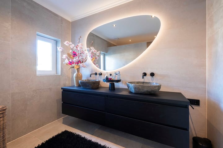 Foto 33 van Rucphensestraat 9