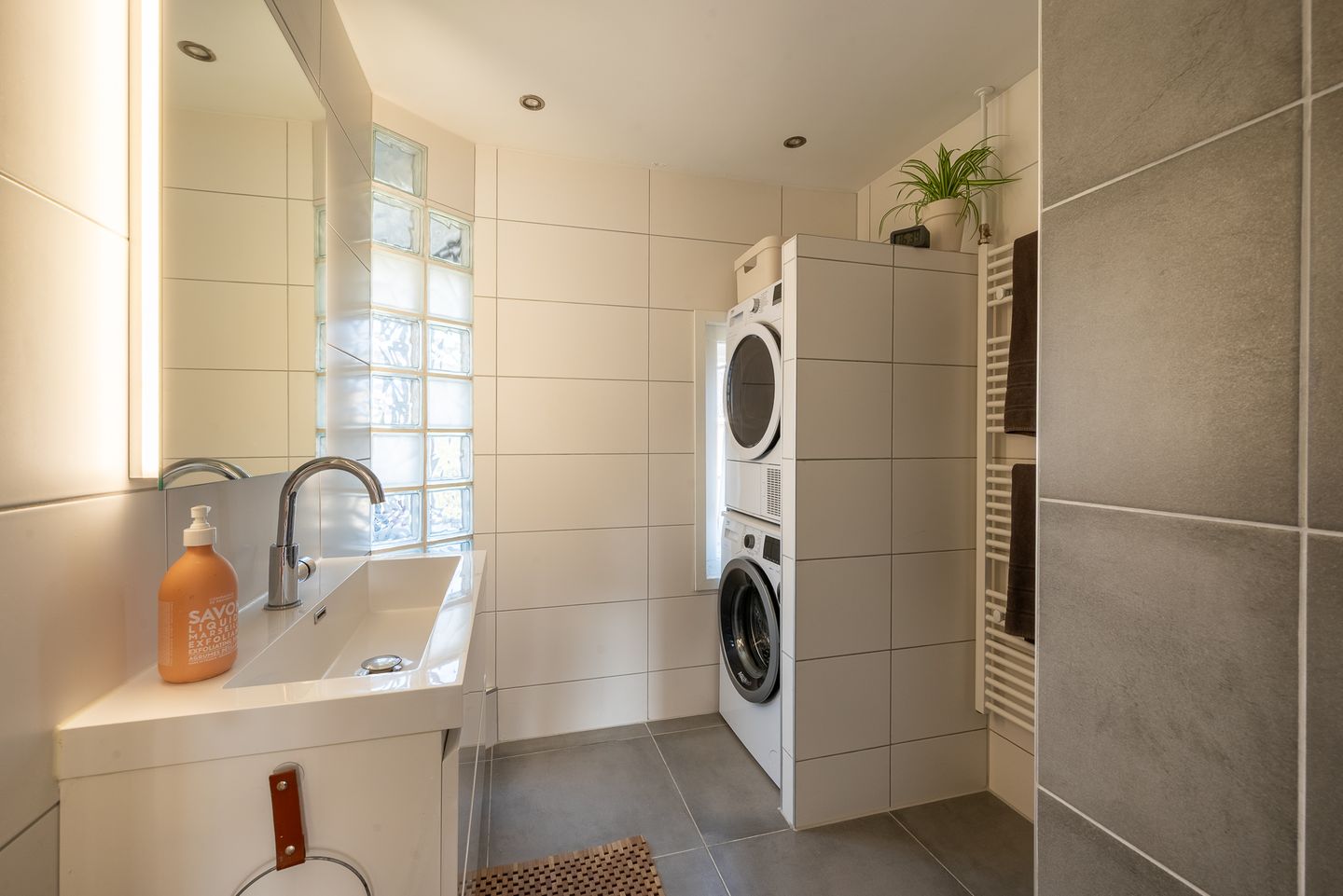 Foto 29 van Apolloplantsoen 6