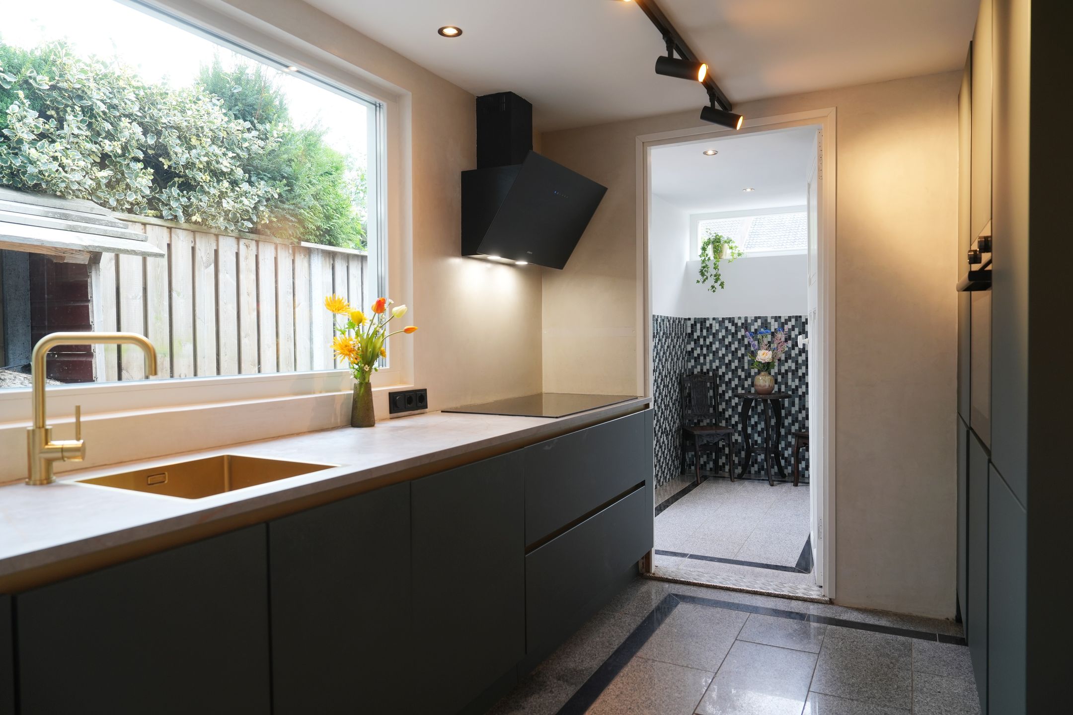 Foto 18 van Hagelkruisplein 8