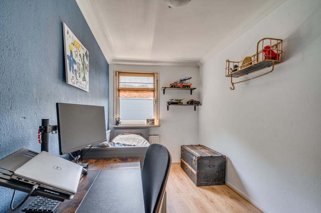 Photo 28 of Requesensstraat 31