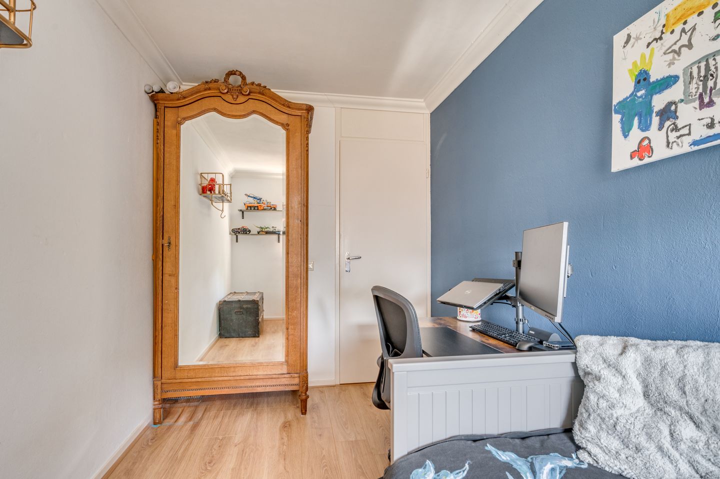 Photo 29 of Requesensstraat 31