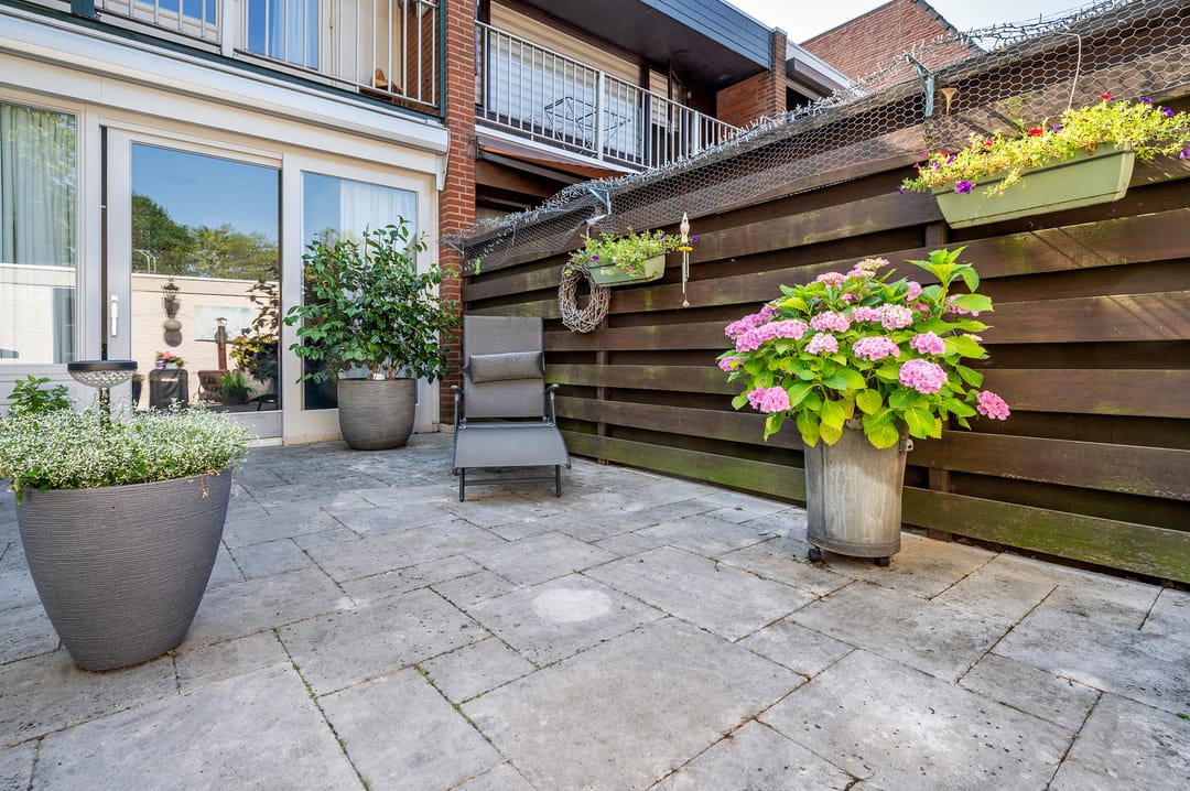 Photo 41 of Requesensstraat 31