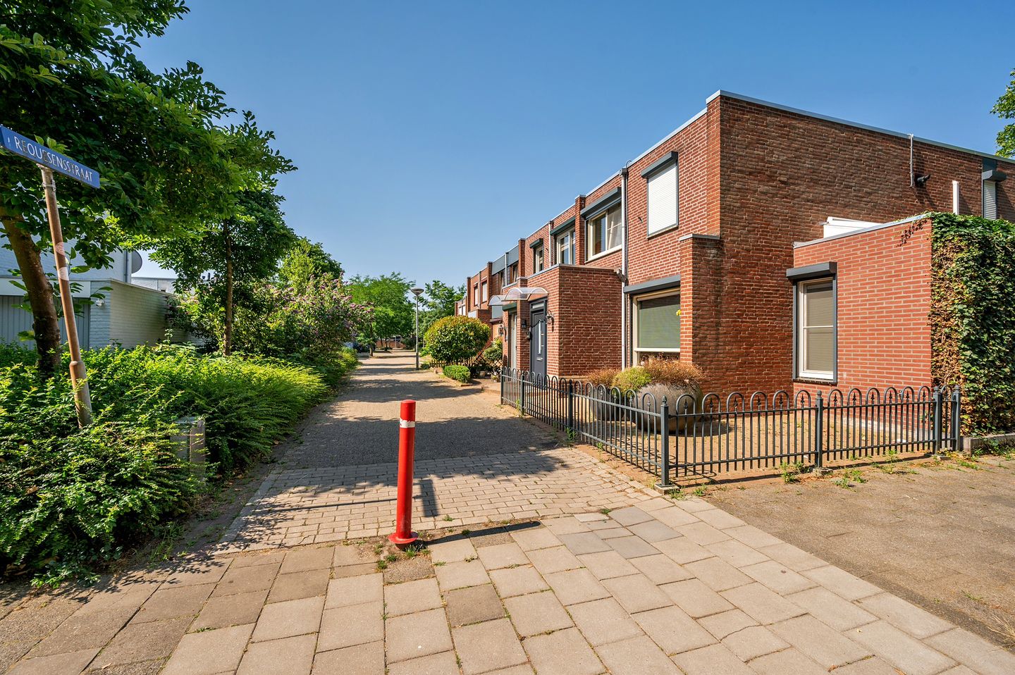 Photo 49 of Requesensstraat 31
