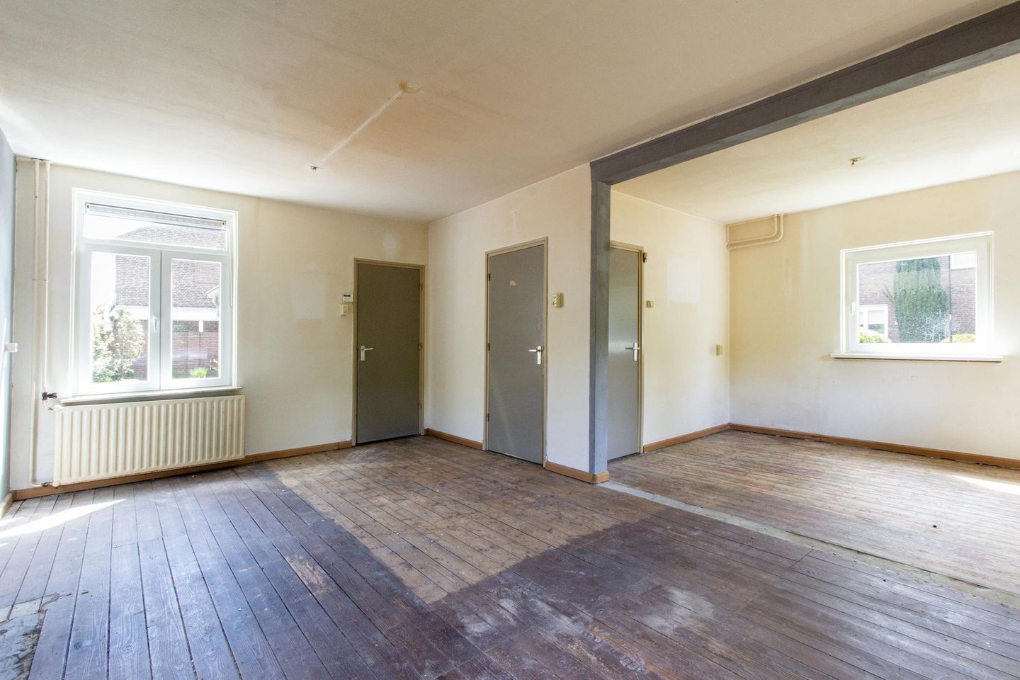 Photo 5 of Aalmoezenier Camplaan 10