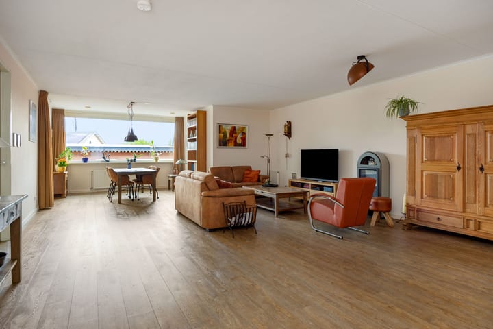 Photo 2 of de Wever 26