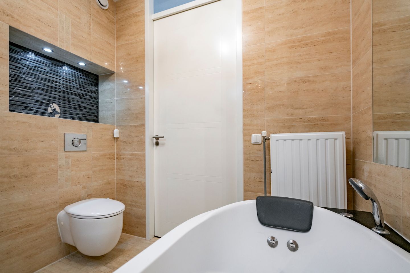 Foto 20 van Lange Vijfmatlaan 78